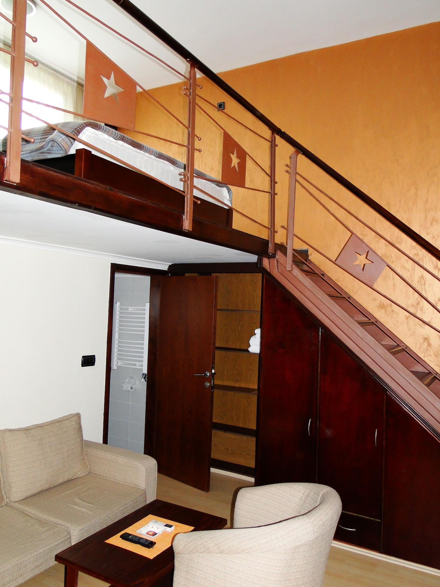 Happy Star Club Inn Belgrade