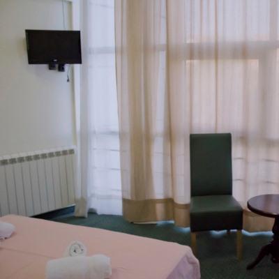 Inn Happy Star Club