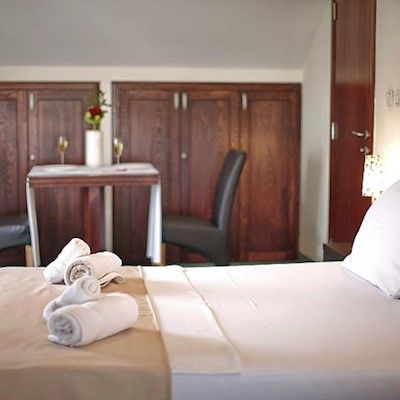 Inn Happy Star Club Belgrade